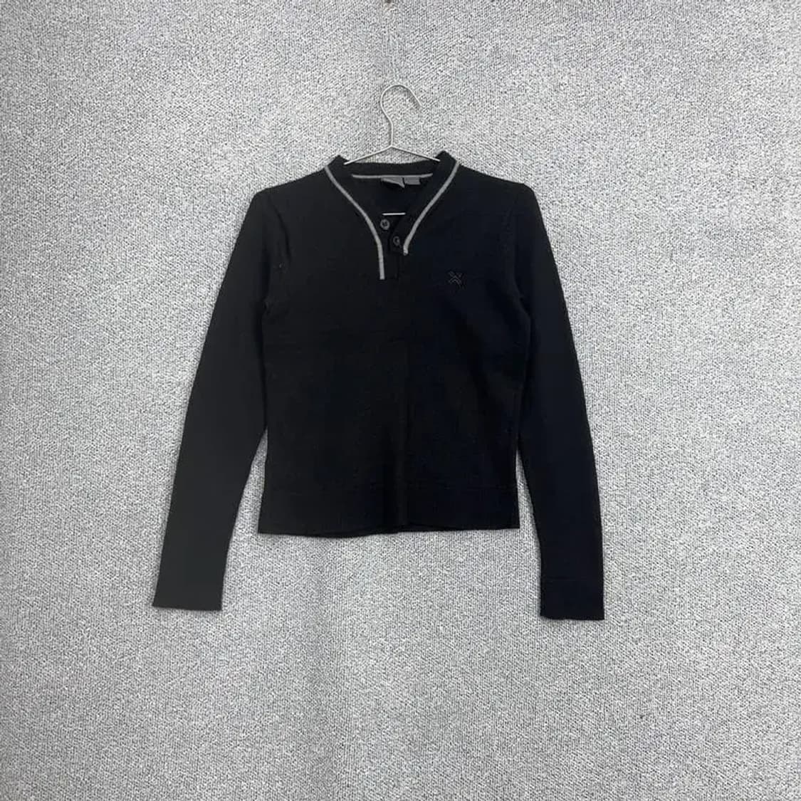 알마니 익스체인지 버튼 니트 S 상품이미지1