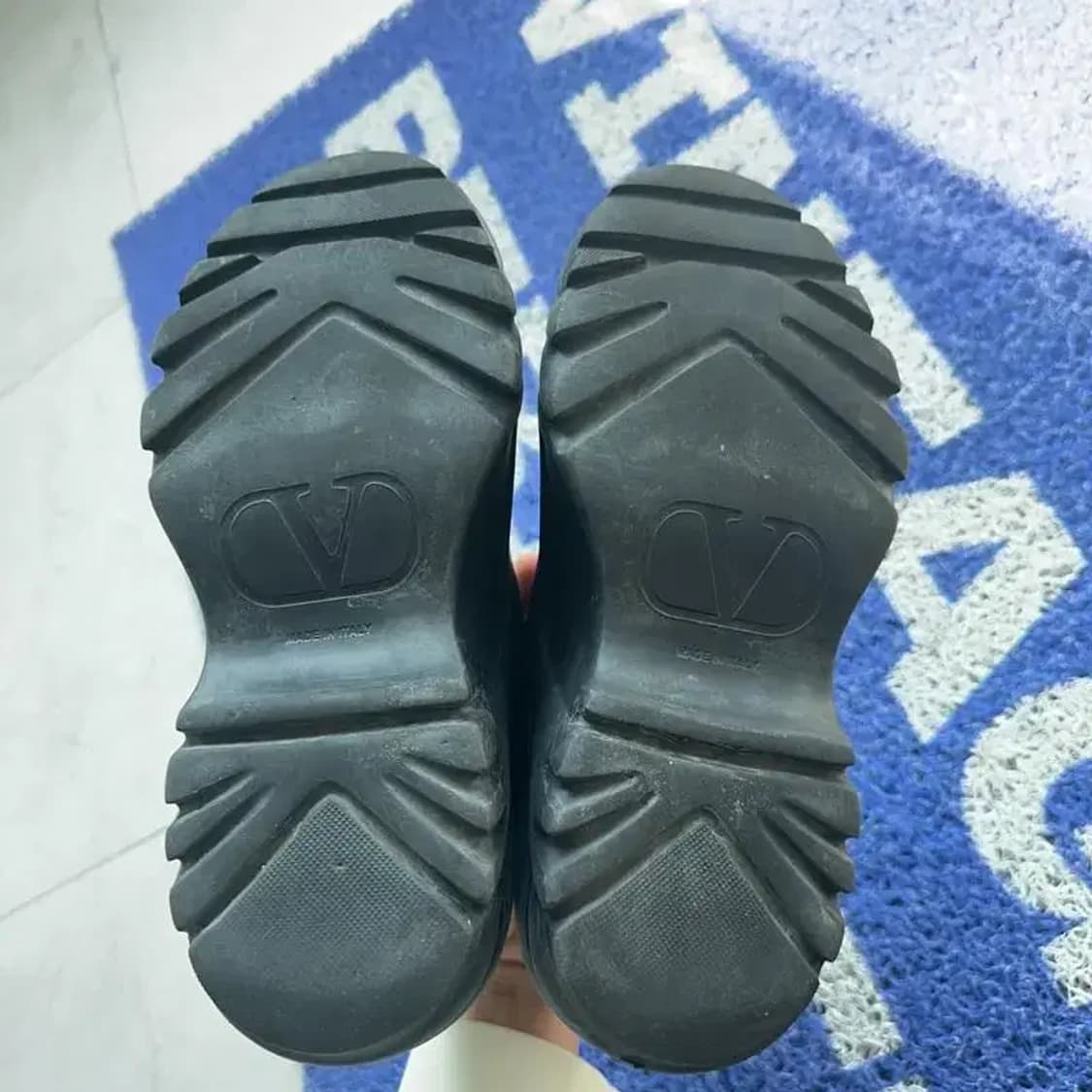 발렌티노 가라바니 스니커즈 eu36.5 상품이미지6