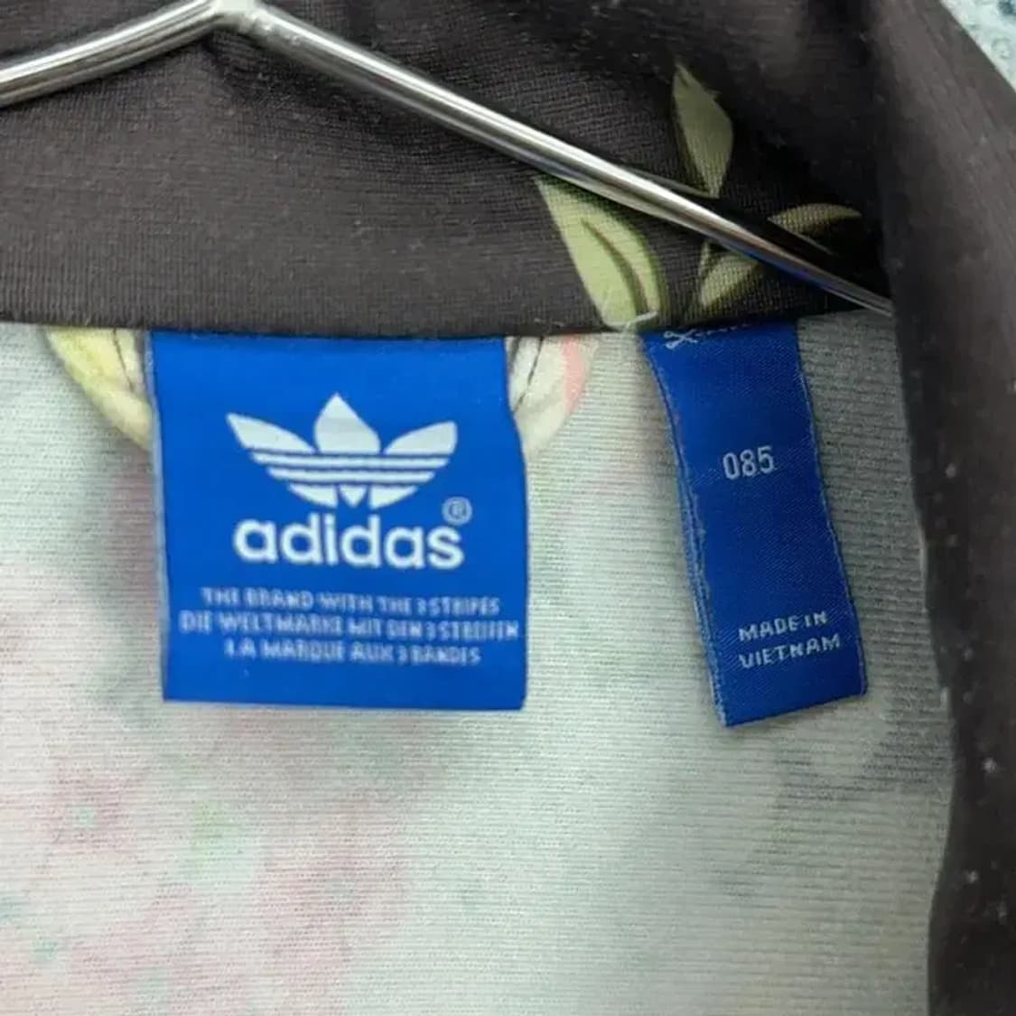 아디다스 플로랄 트랙탑 85 상품이미지3