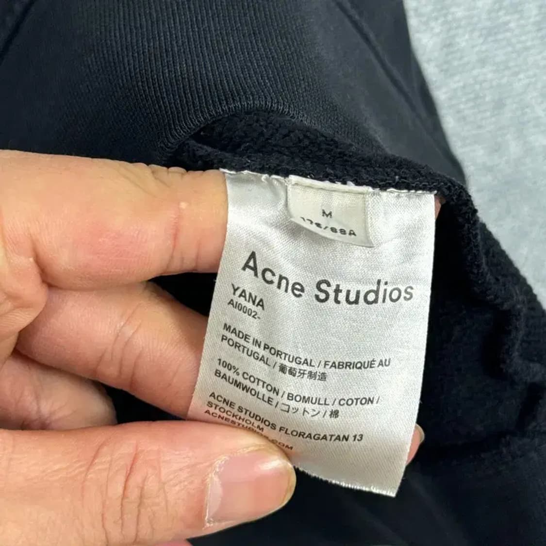 아크네 넥라인 스웻셔츠 M 상품이미지5