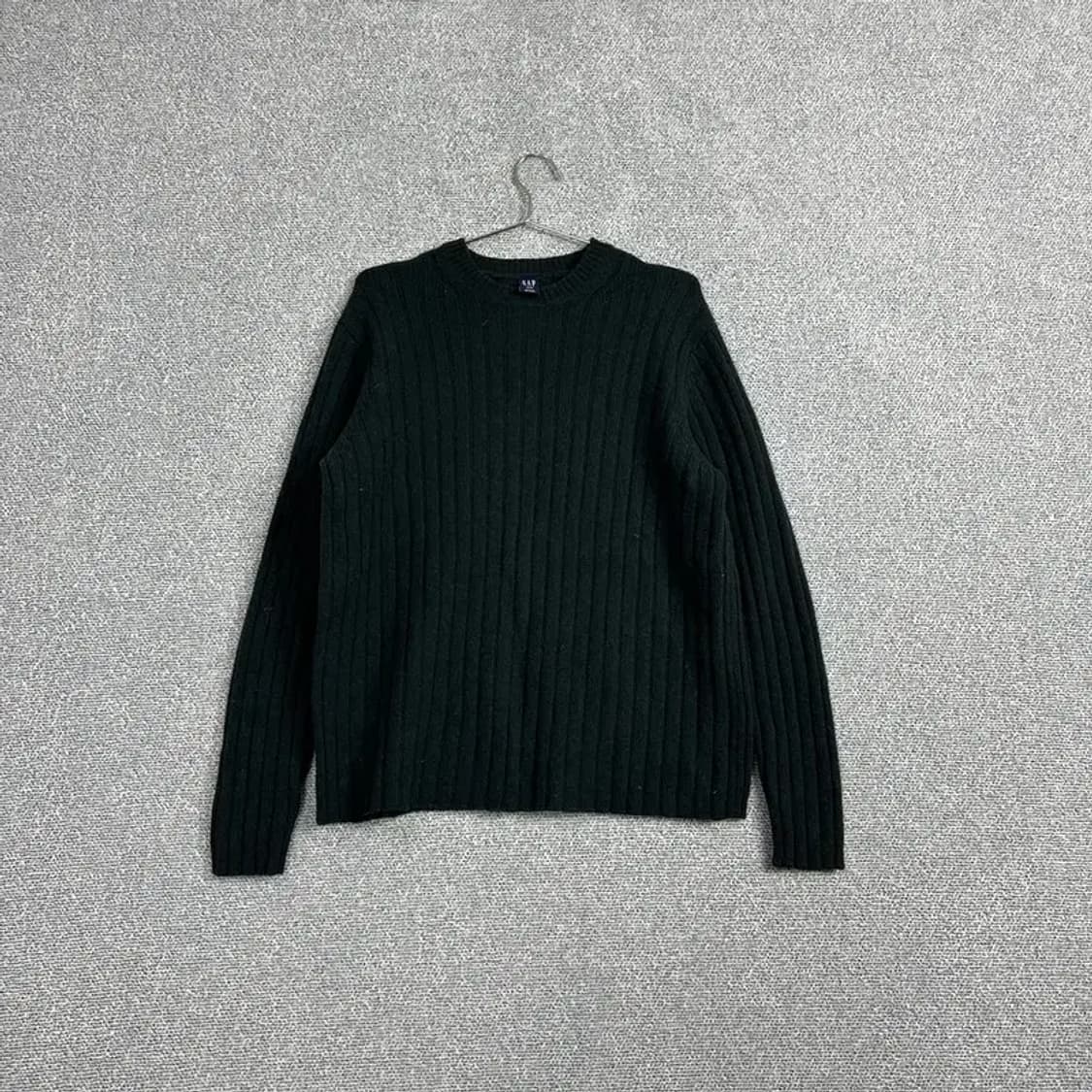 갭 캐주얼 딥그린 니트 M 상품이미지1