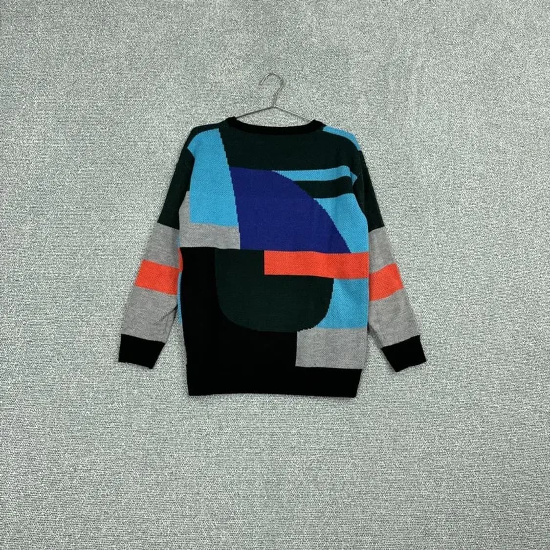 루니툰즈 멀티컬러 니트 상품이미지2