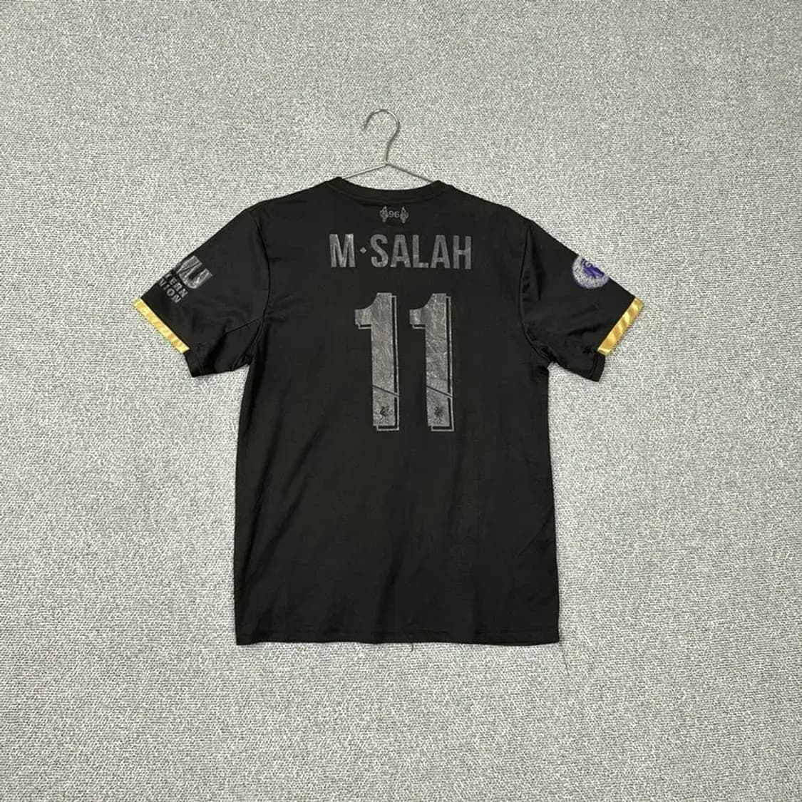 뉴발란스 리버풀 살라 풋볼티 M 상품이미지1