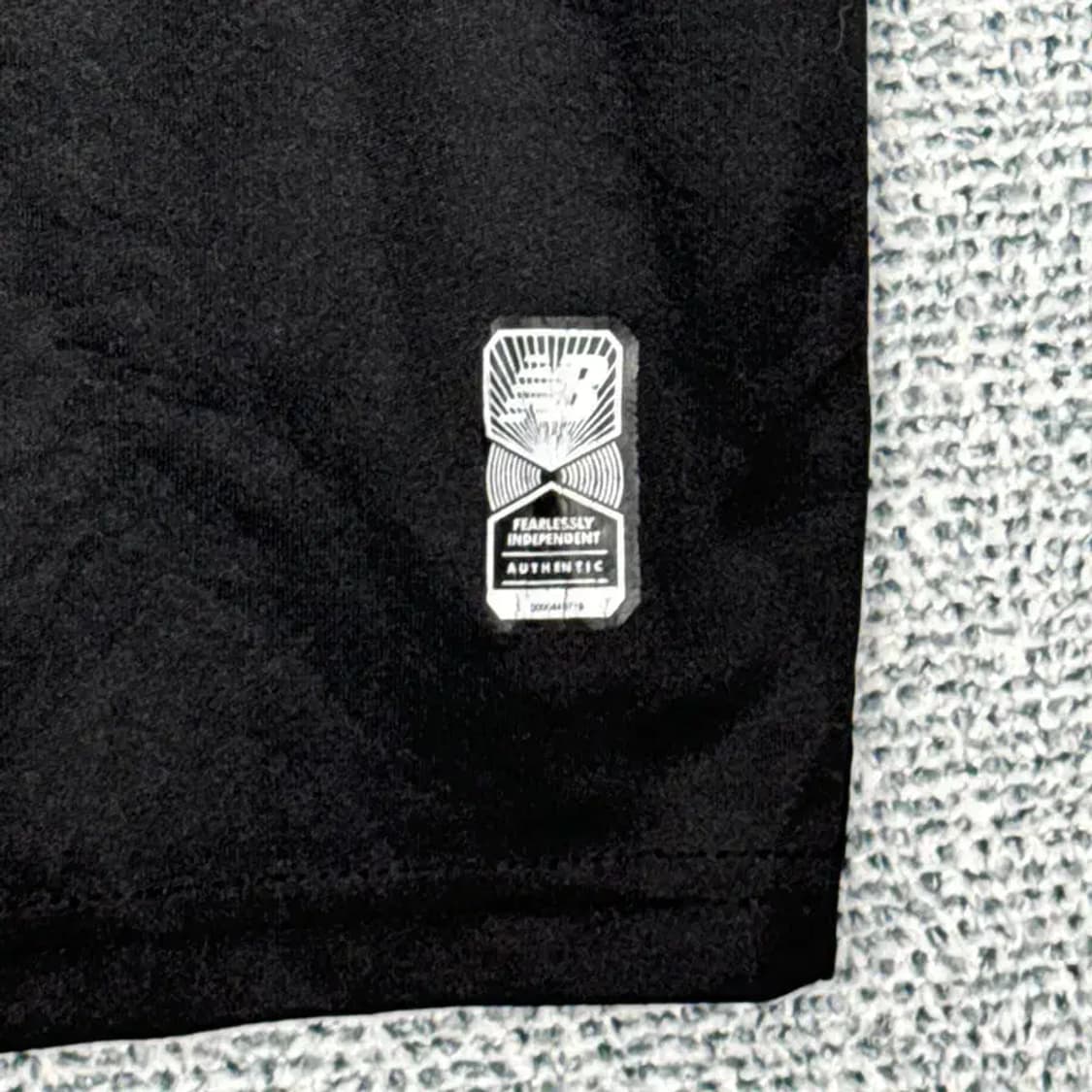 뉴발란스 리버풀 살라 풋볼티 M 상품이미지3