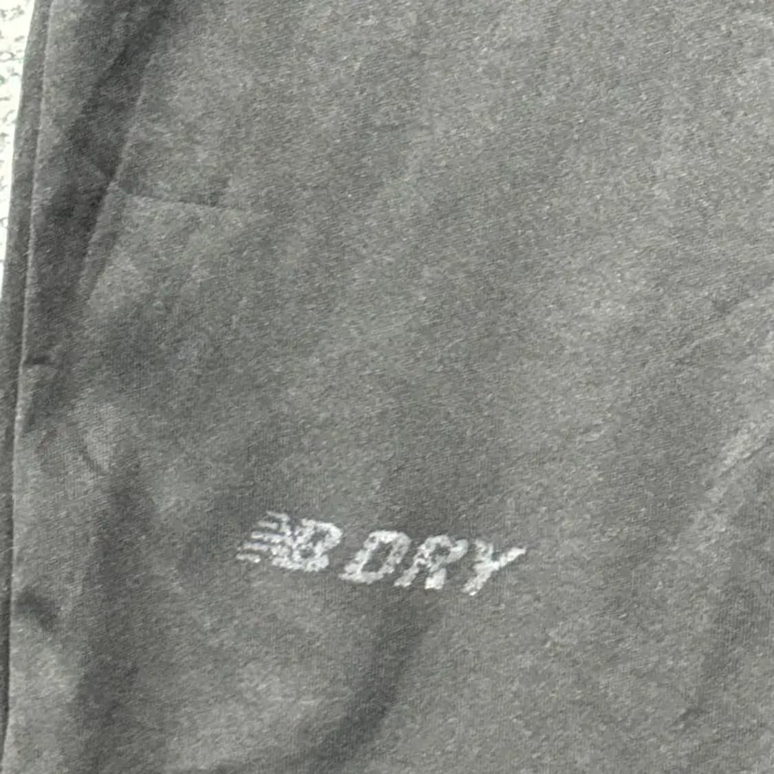 뉴발란스 리버풀 살라 풋볼티 M 상품이미지4