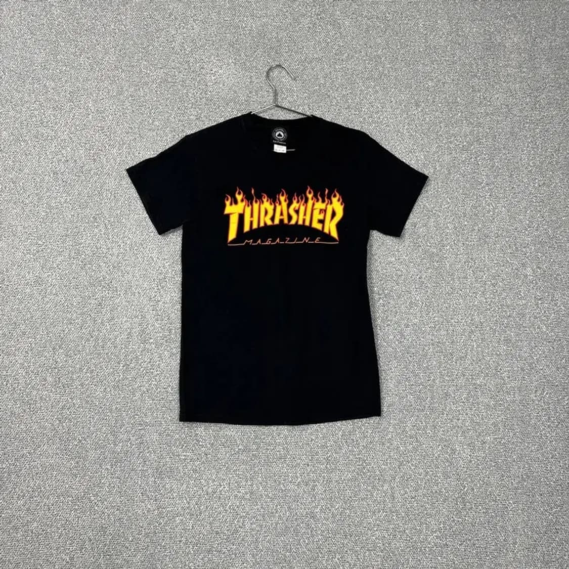 트레셔 불꽃로고 반팔티 S 상품이미지1