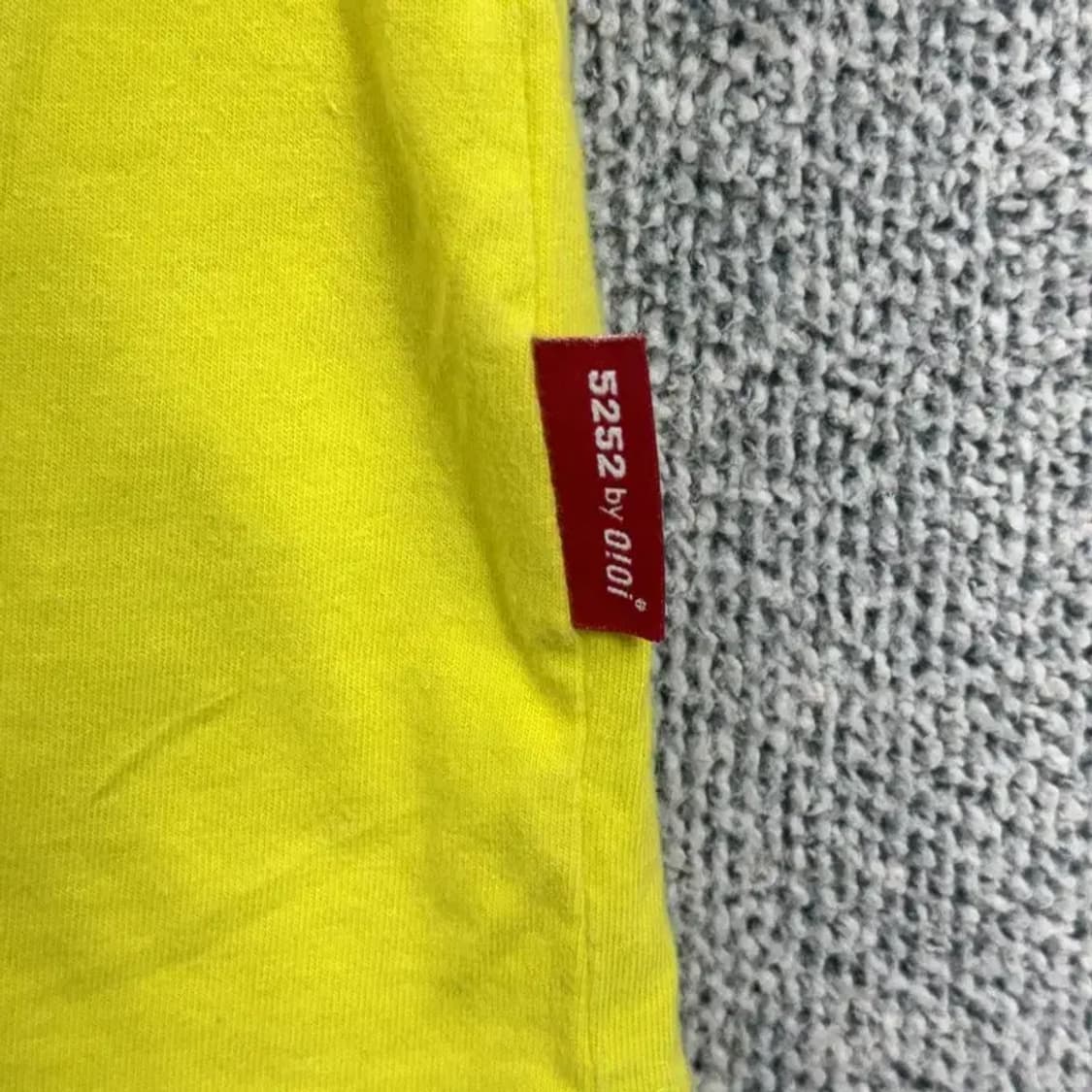 OIOI 옐로우 로고 프린팅 반팔티 M 상품이미지4