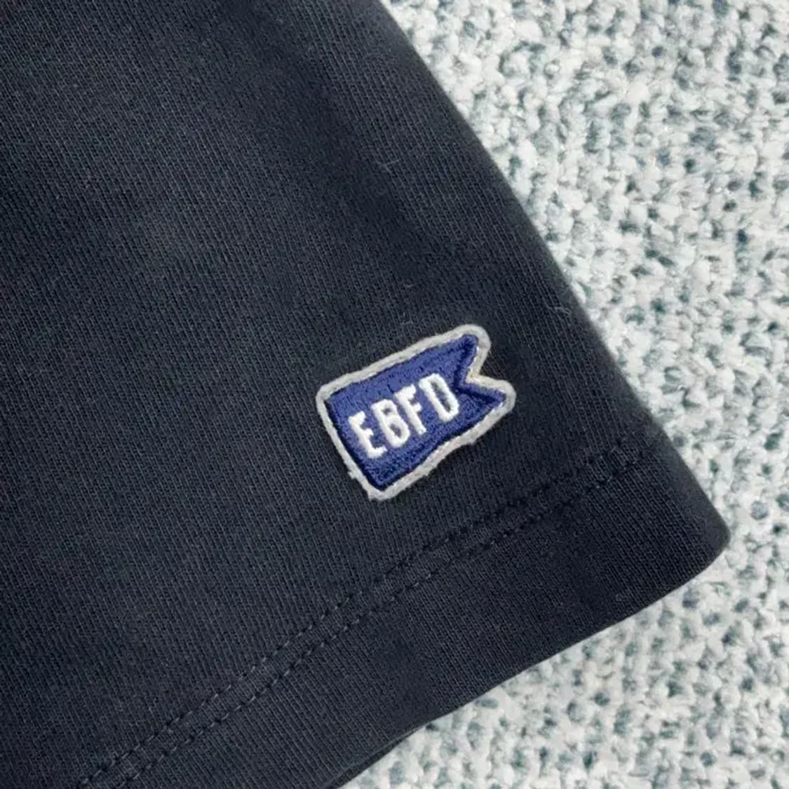 이벳필드 로고 반팔티 M 상품이미지4