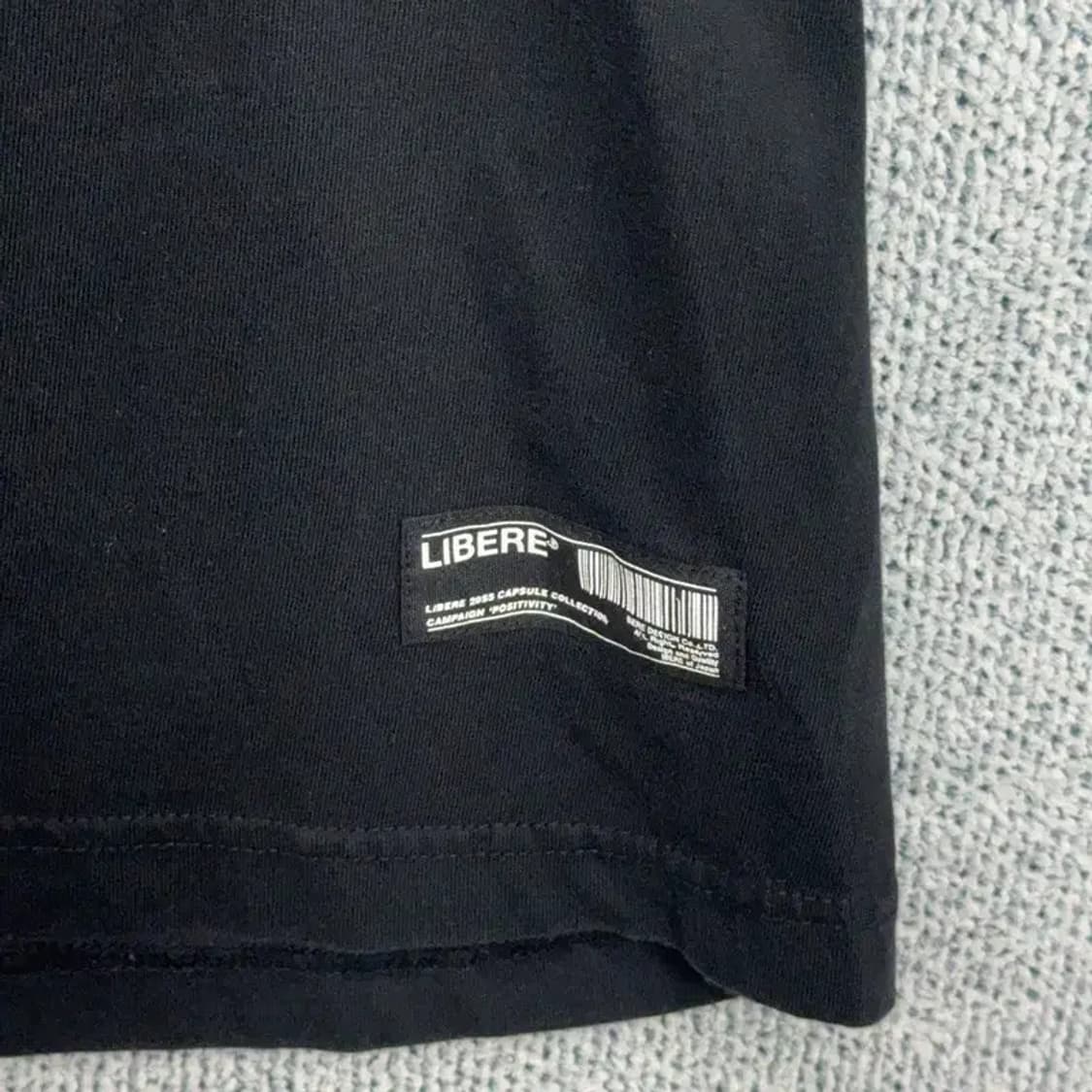 리베레 레인보우 로고 프린팅 반팔티 L 상품이미지3