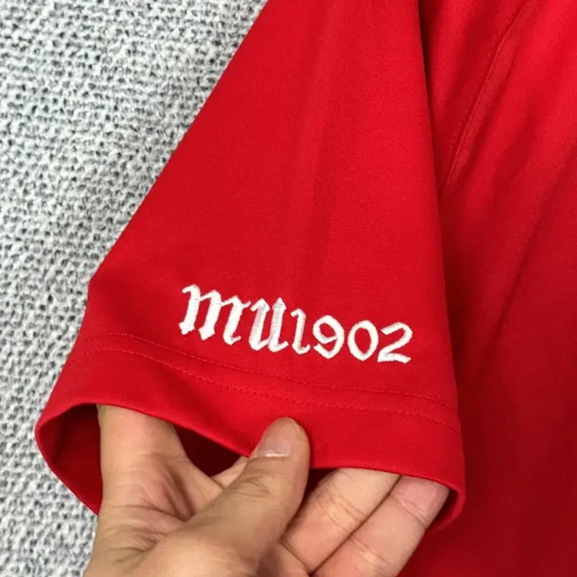 맨체스터유나이티드 로고 반팔티 100 상품이미지4