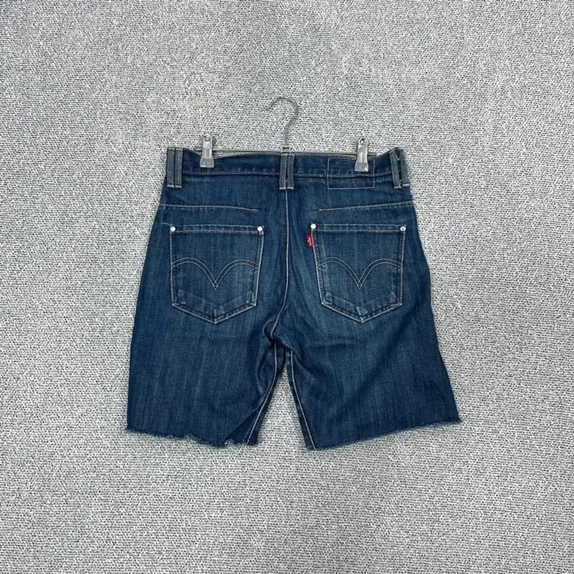 리바이스 엔지니어드 리폼 반바지 28 상품이미지2