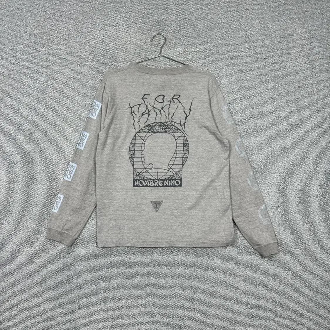 HOMBRE NINO 옴브레니노 백로고 긴팔티 상품이미지1