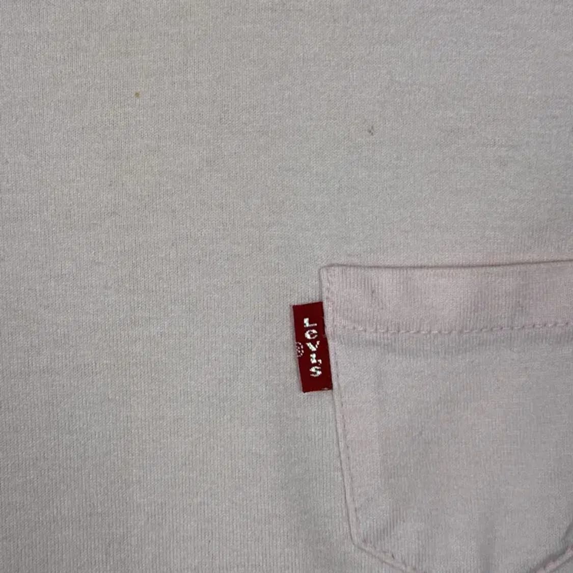 리바이스 핑크 포켓 숏반팔티 95 상품이미지3