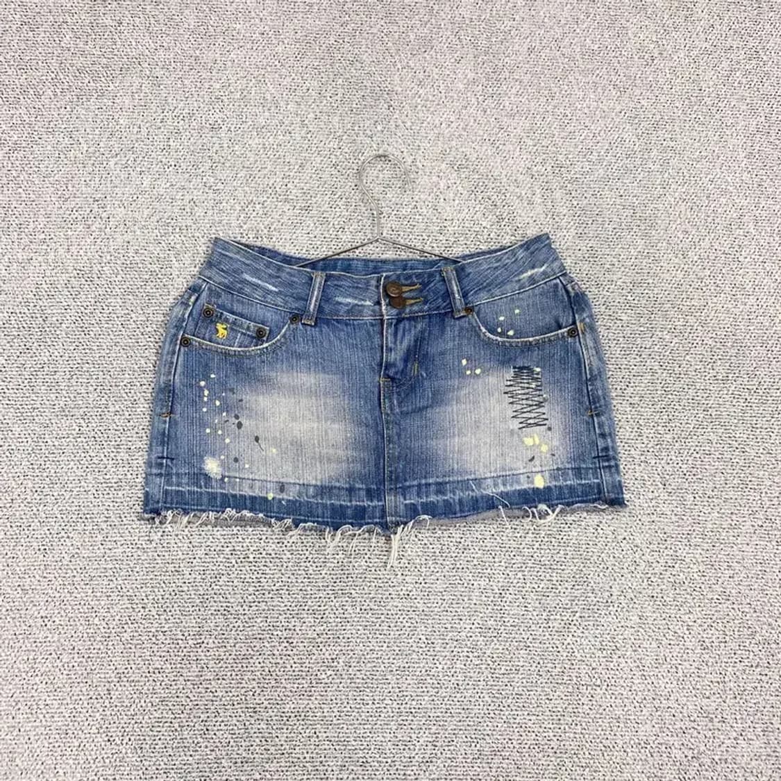 아베크롬비 Y2K 페인팅 데님 핫팬츠 상품이미지1