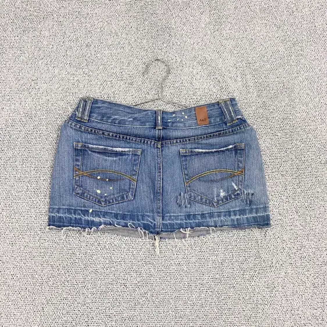 아베크롬비 Y2K 페인팅 데님 핫팬츠 상품이미지2