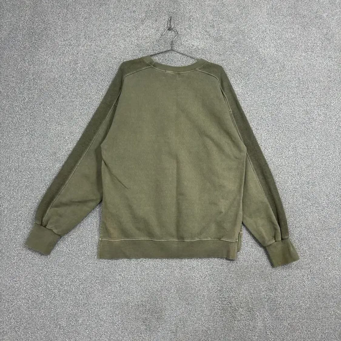 빈티지 카키 피그먼트 맨투맨 상품이미지2
