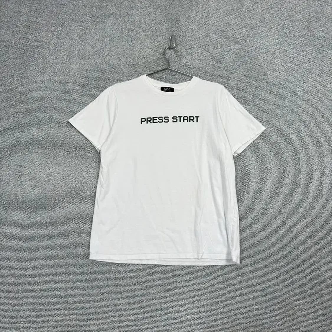 A.P.C 아페쎼 화이트 반팔티 L 상품이미지1