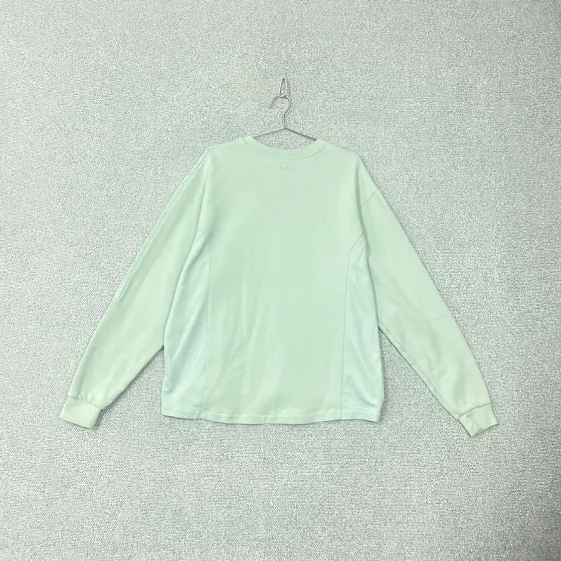 아디다스 아이비파크 맨투맨 M 상품이미지2