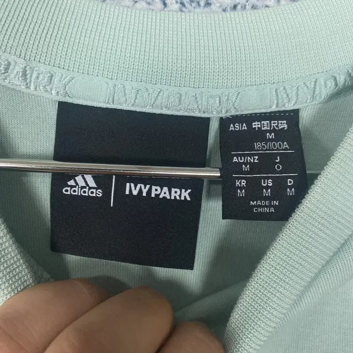 아디다스 아이비파크 맨투맨 M 상품이미지4