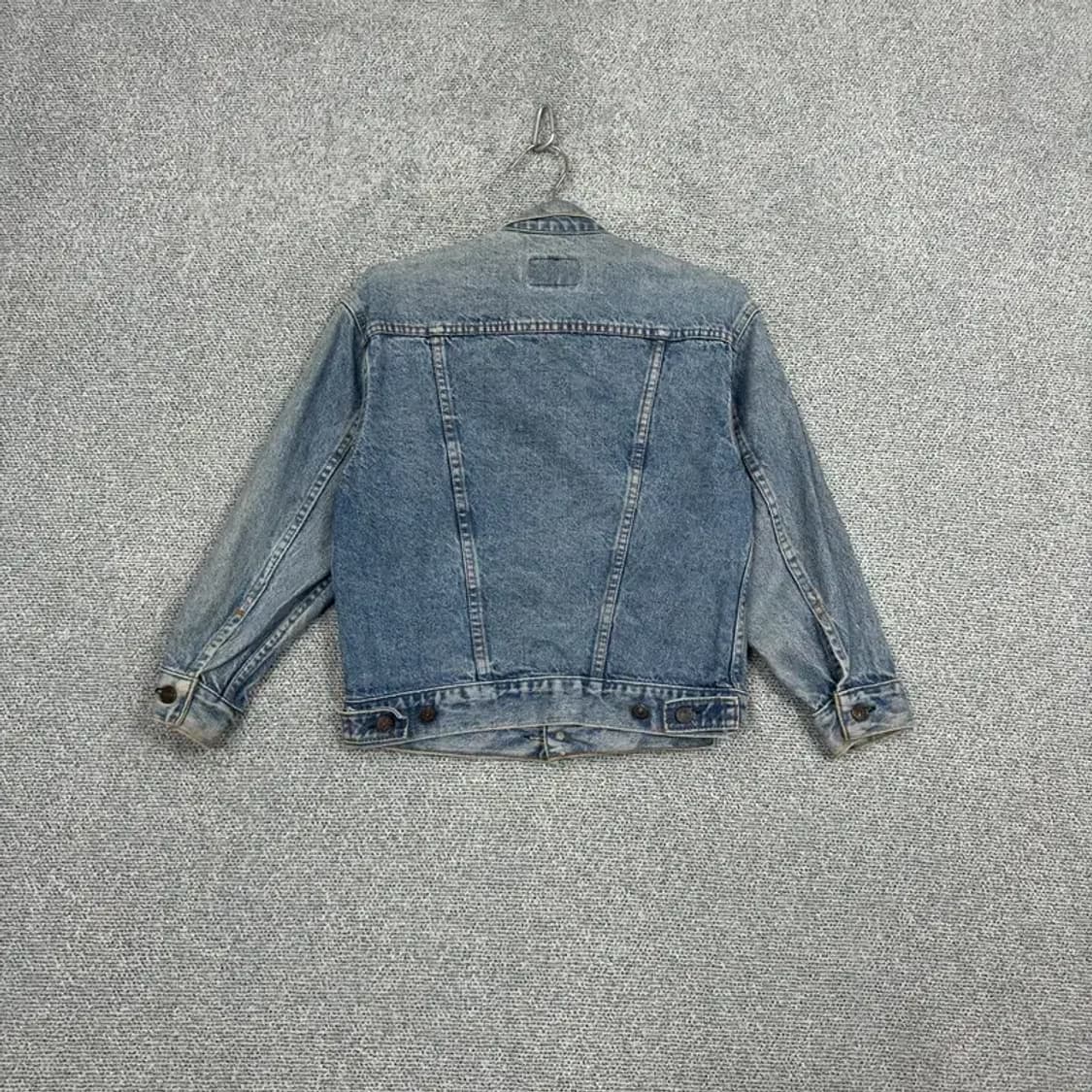 리바이스 57056 여성 워싱 데님자켓 M 상품이미지2