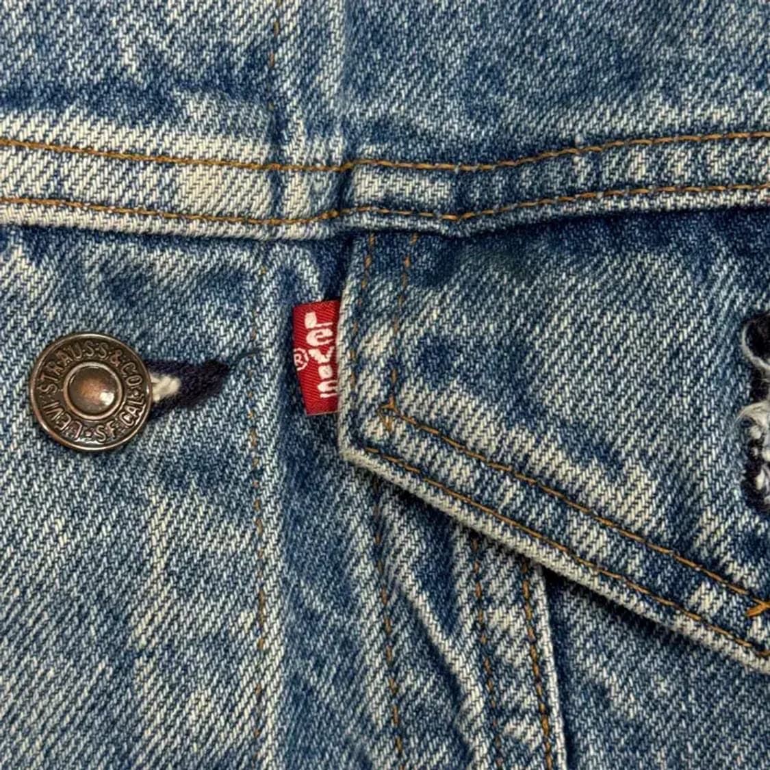 리바이스 57056 여성 워싱 데님자켓 M 상품이미지3