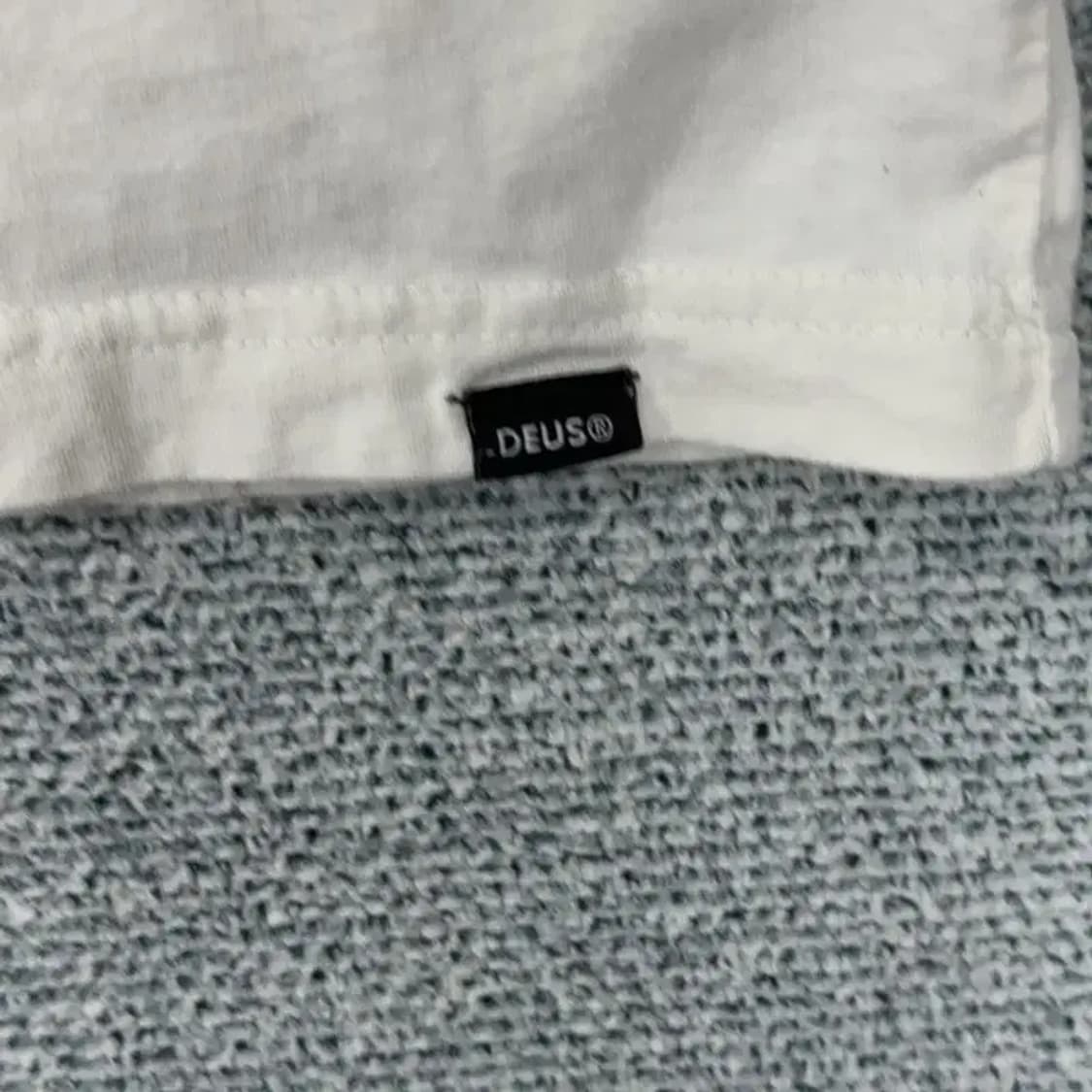 데우스 엑스 마키나 프린팅 슬리브리스 L 상품이미지3