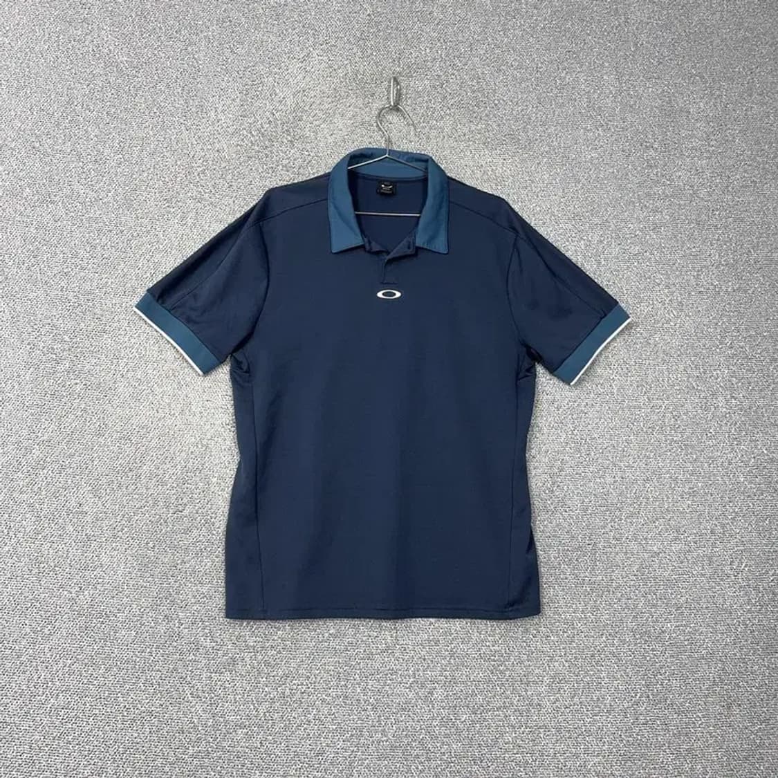 오클리 센터 로고 반팔 카라티 XL 상품이미지1