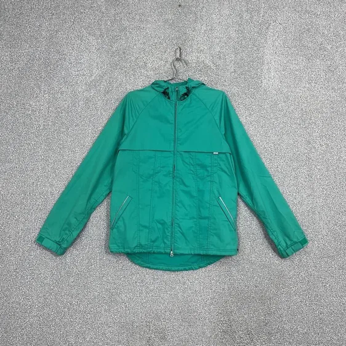 리바이스 테크니컬 민트 바람막이 95 상품이미지2