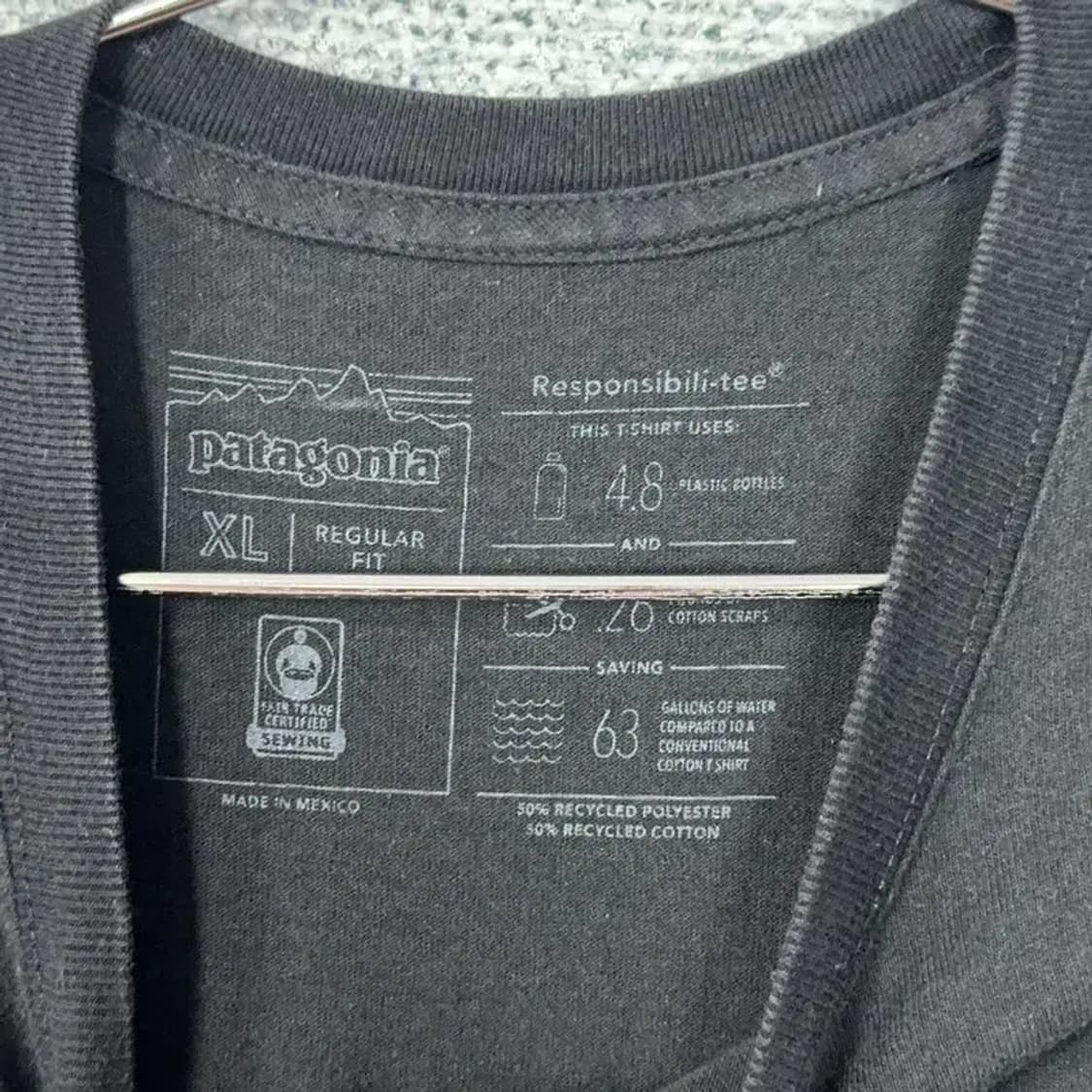 파타고니아 블랙 반팔티 XL 상품이미지5