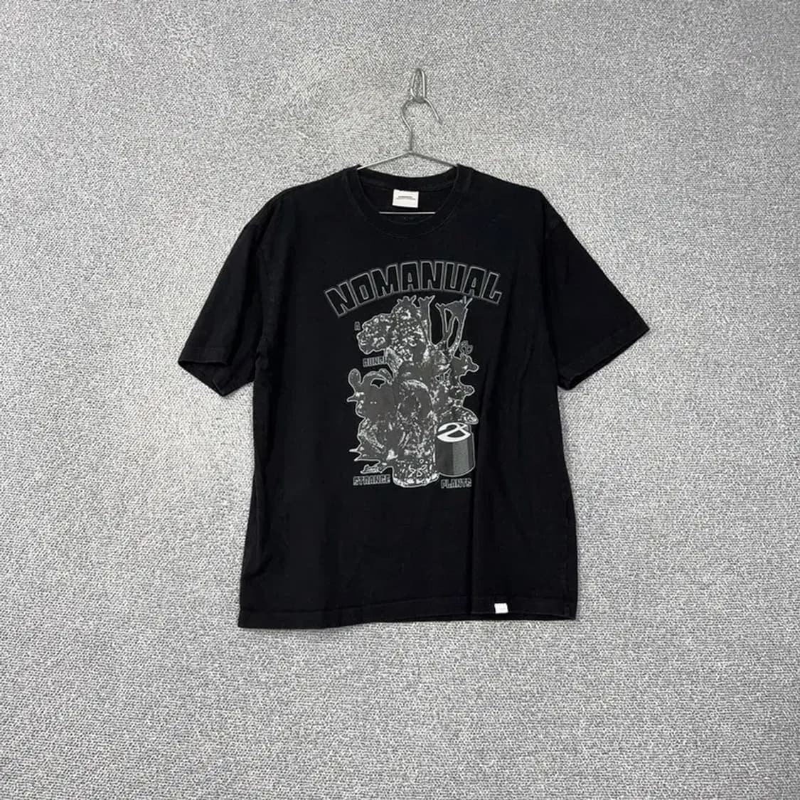 노매뉴얼 프린팅 블랙 반팔티 M 상품이미지1