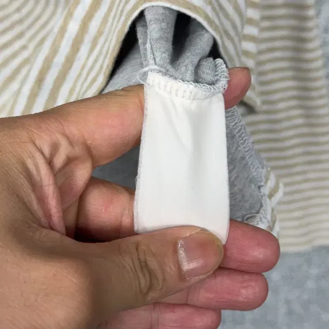 솔리드옴므 우영미 스트라이프 베이지 긴팔티 105 상품이미지4