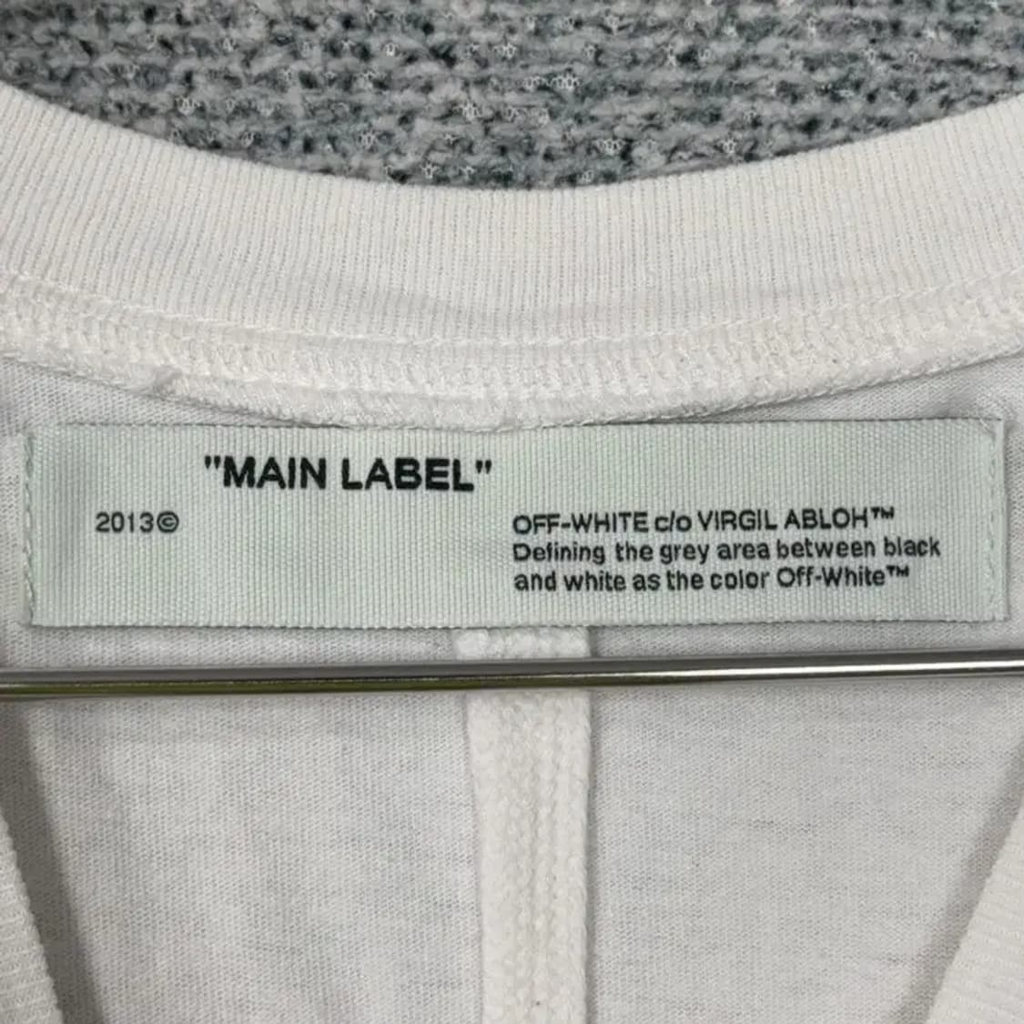 오프화이트 리틀걸 스케치 프린팅 반팔티 M 상품이미지6