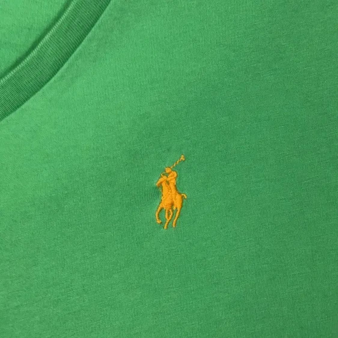 폴로 랄프로렌 연두 코튼 브이넥 반팔티 S 상품이미지5