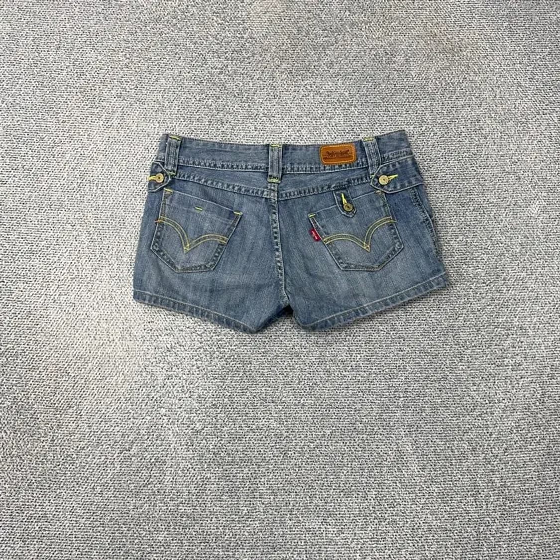 리바이스 빈티지 엘로우 버튼 반바지 26 상품이미지2