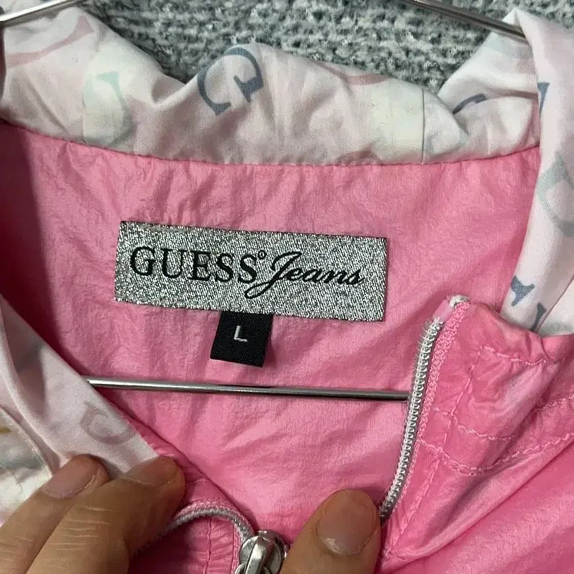 게스 진 핑크 바람막이 L 상품이미지4