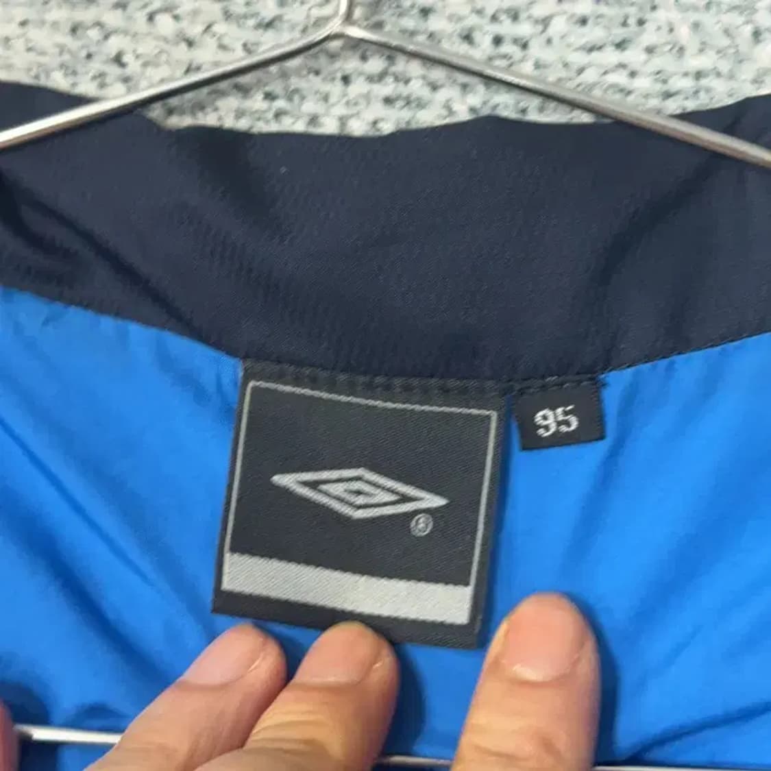 엄브로 블루 바람막이 L 상품이미지7