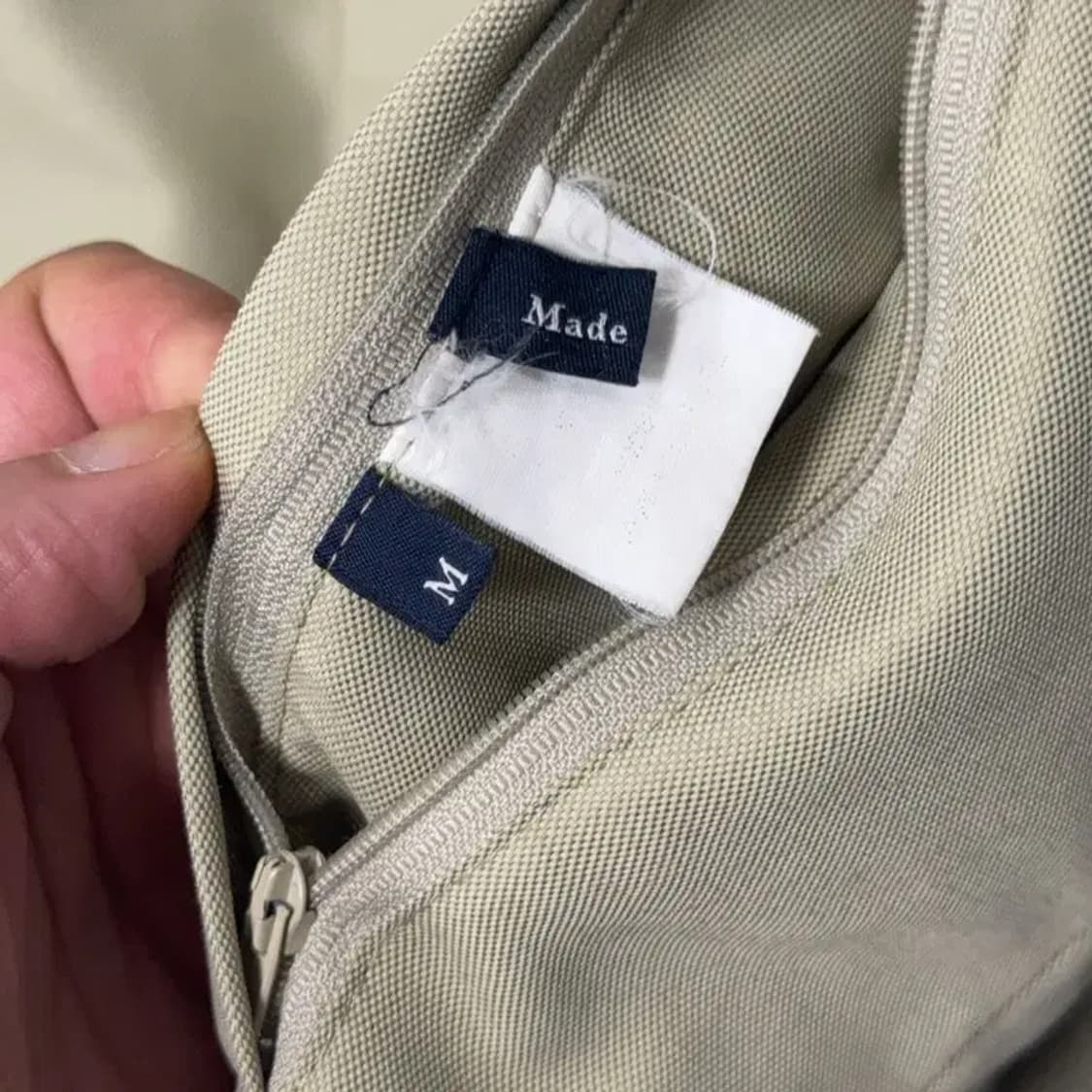 에르메네질도 제냐 베이지 나일론 바람막이 자켓 L 상품이미지3