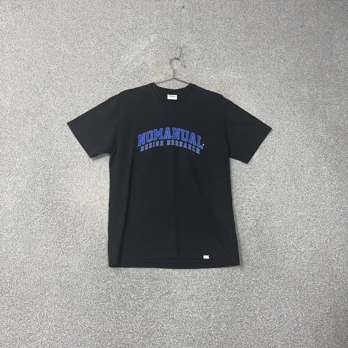 노매뉴얼 프린팅 블랙 반팔티 M 상품이미지1