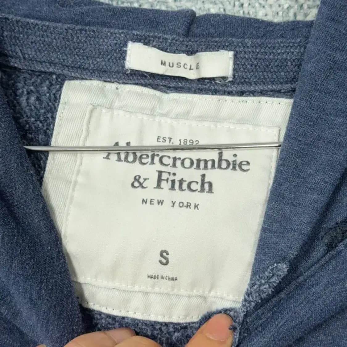 아베크롬비 빈티지 스티치 네이비 후드티 S 상품이미지3