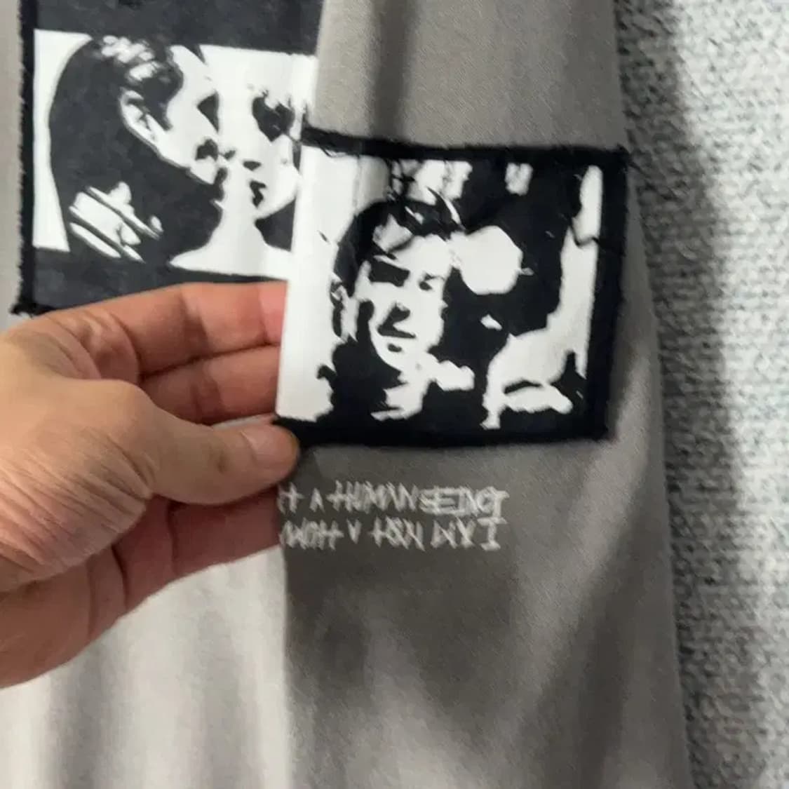아임 낫 어 휴먼비잉 빈티지 패치 오버핏 맨투맨 L 상품이미지4