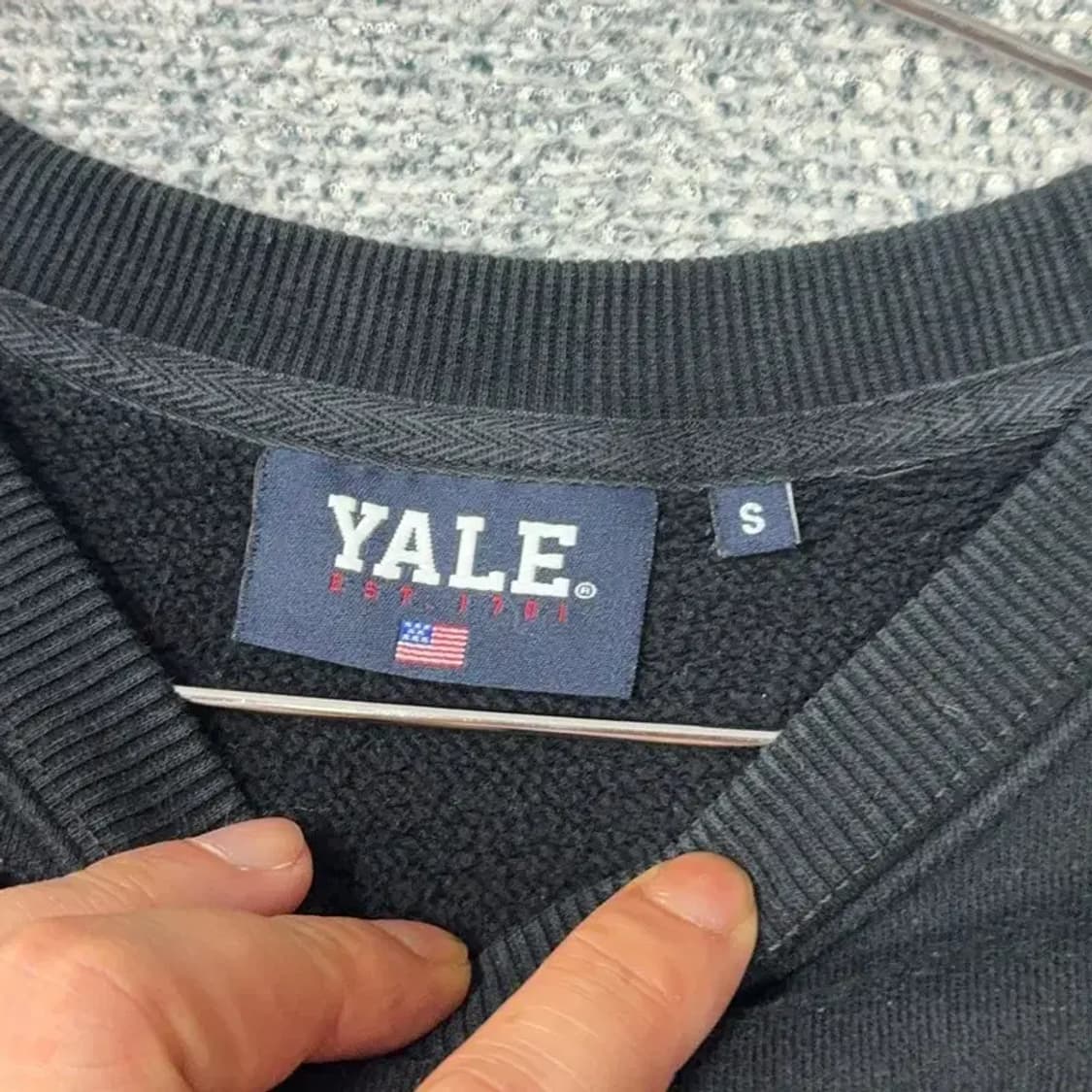 예일 로고 블랙 오버핏 맨투맨 S 상품이미지6