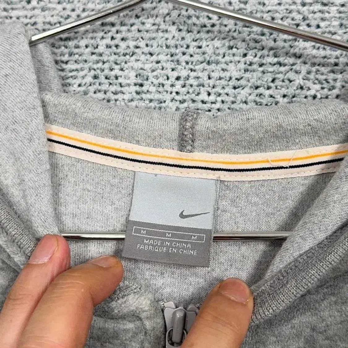 나이키 벨벳 로고 후드집업 M 상품이미지4