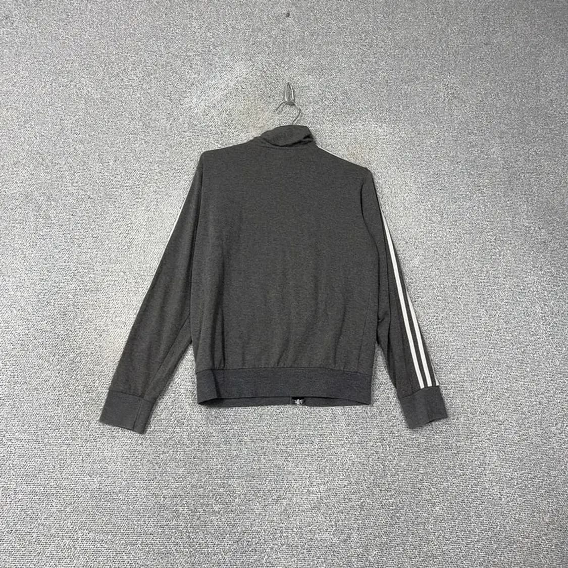 아디다스 스펠로고 그레이 삼선 트랙탑 저지 L 상품이미지2