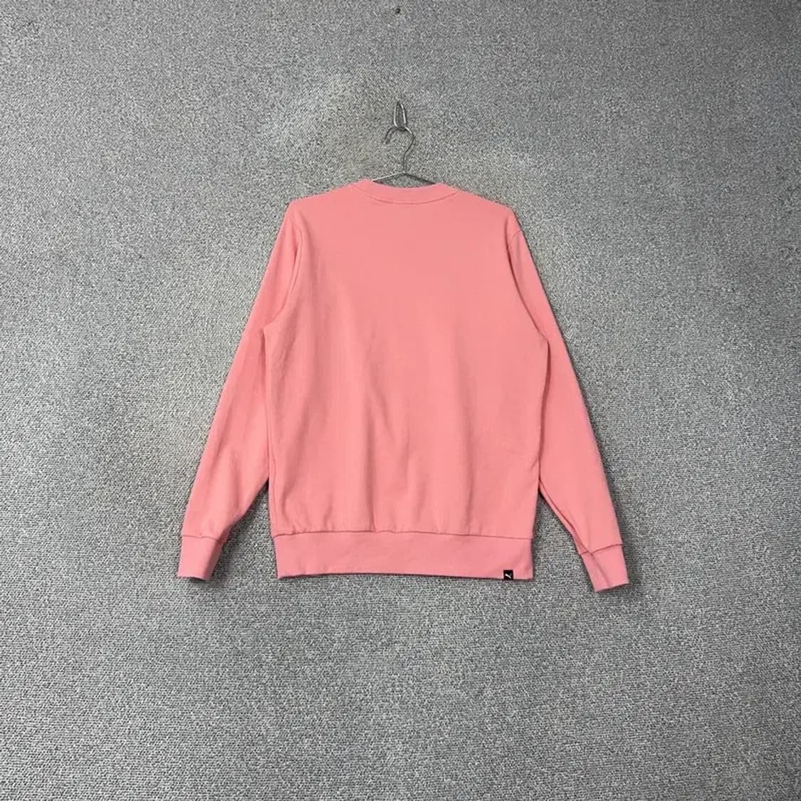 푸마 연핑크 빅로고 맨투맨 M 상품이미지2