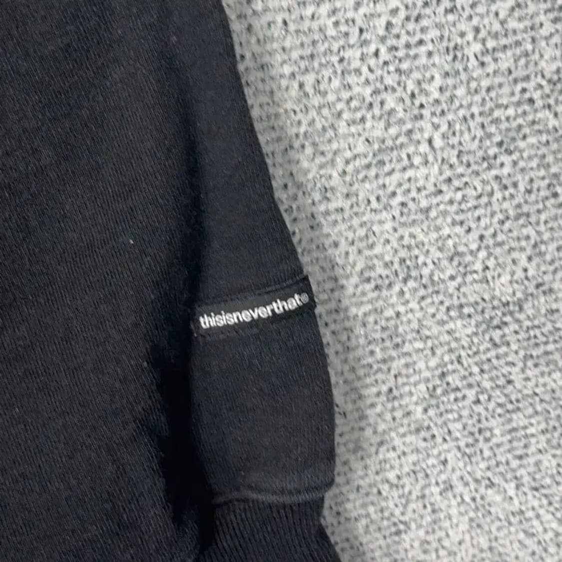 디스이즈네버댓 스펠로고 반집업 맨투맨 L 상품이미지3