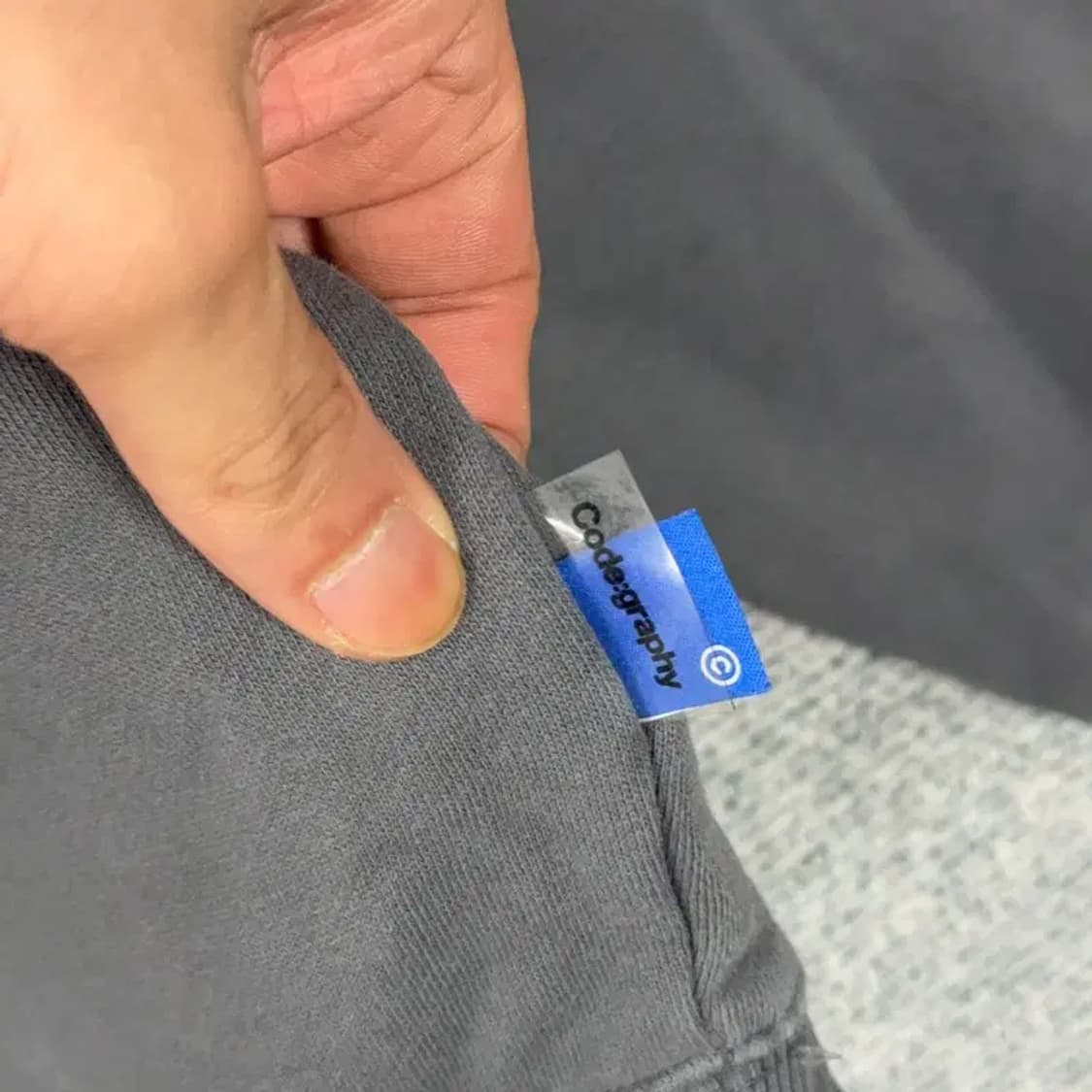 코드그라피 그레이 맨투맨 L 상품이미지3