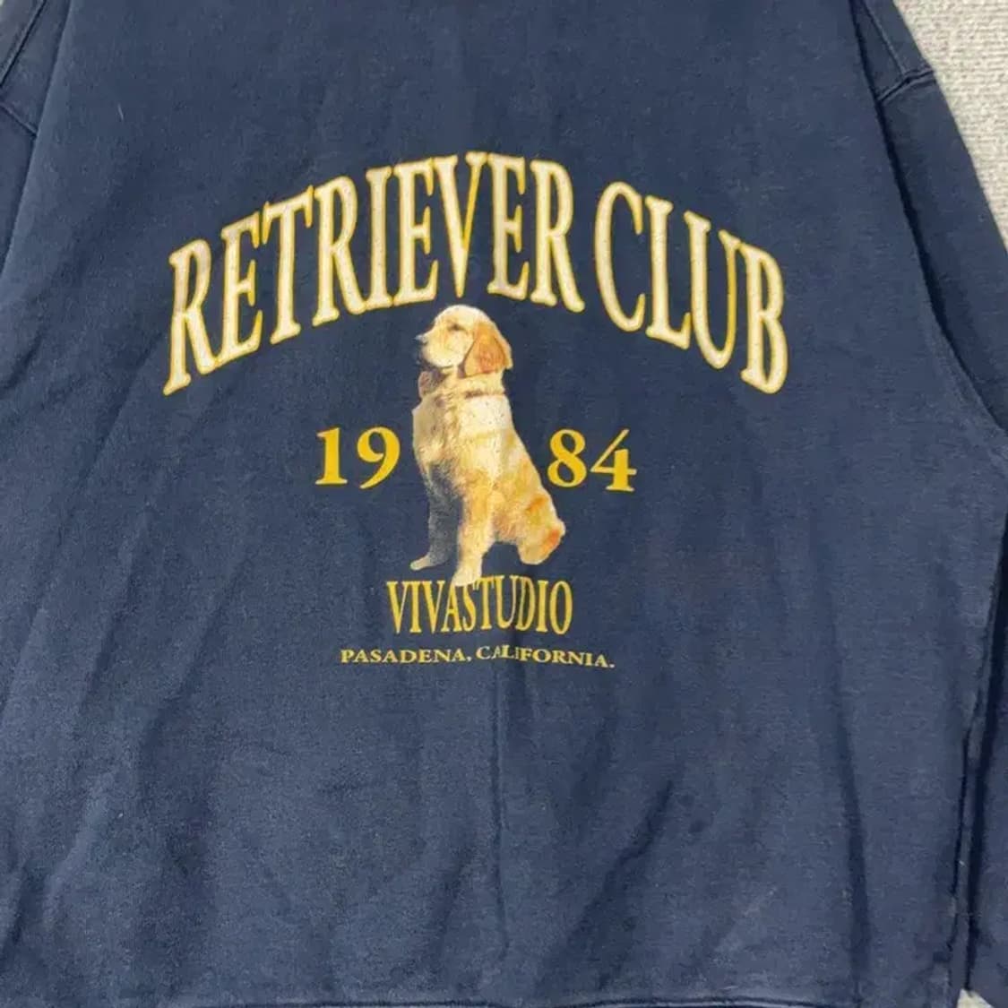 비바스튜디오 리트리버클럽 프린팅 맨투맨 S 상품이미지3