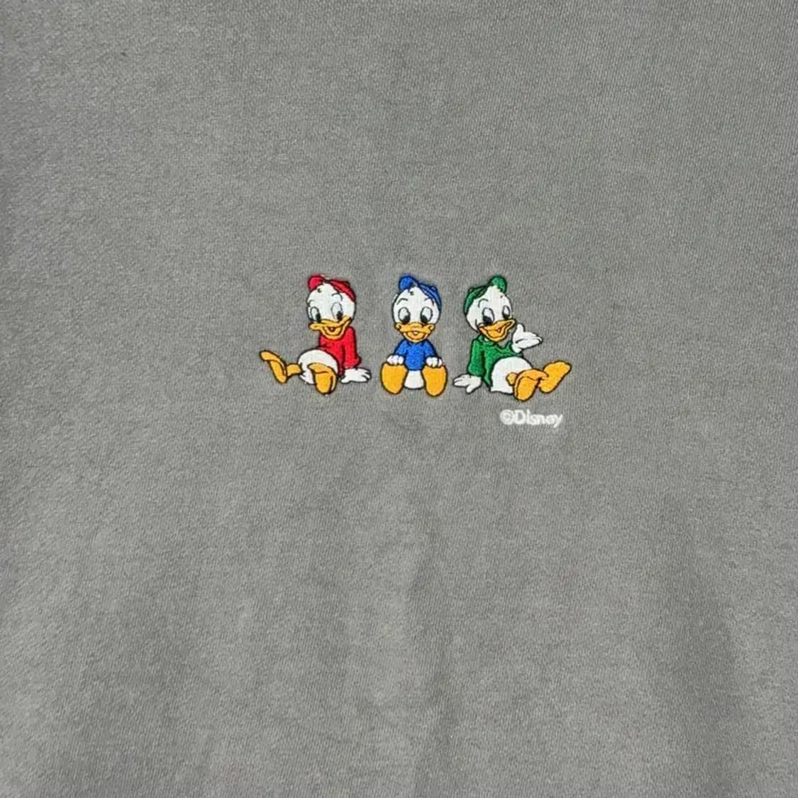 디즈니 도날드덕 자수 로고 그레이 오버핏 맨투맨 L 상품이미지3