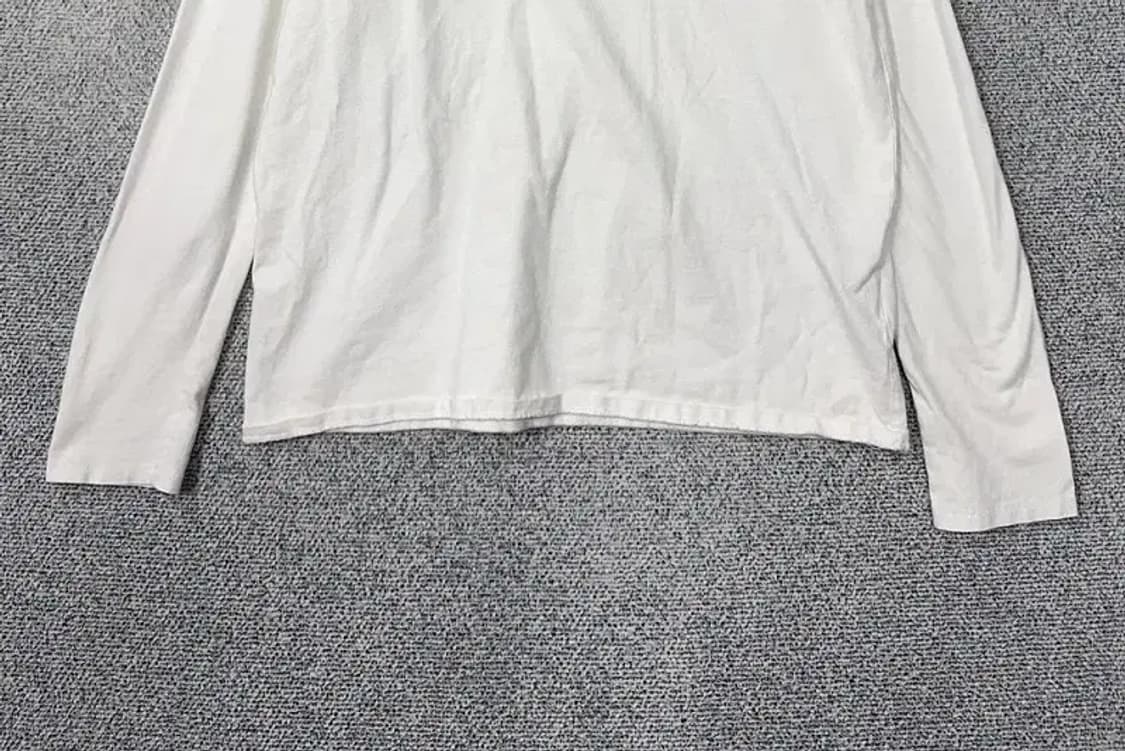 리바이스 프린팅 화이트 슬리브 긴팔티 L 상품이미지4