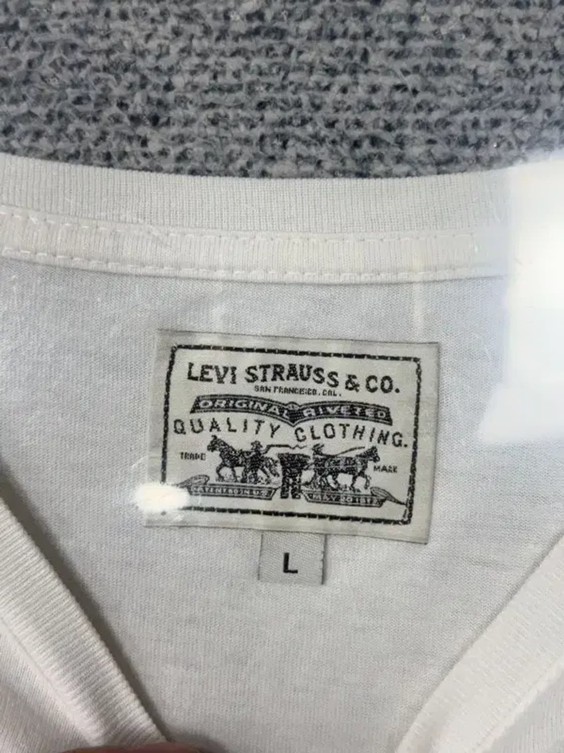 리바이스 프린팅 화이트 슬리브 긴팔티 L 상품이미지9